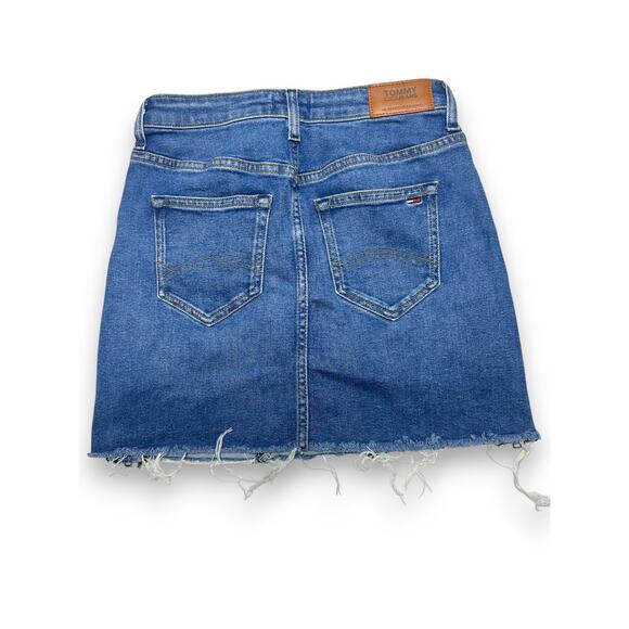 Tommy Jean Denim Mini Skirt Size 26 Raw Hem & Zipper Detail - Picture 2 of 9